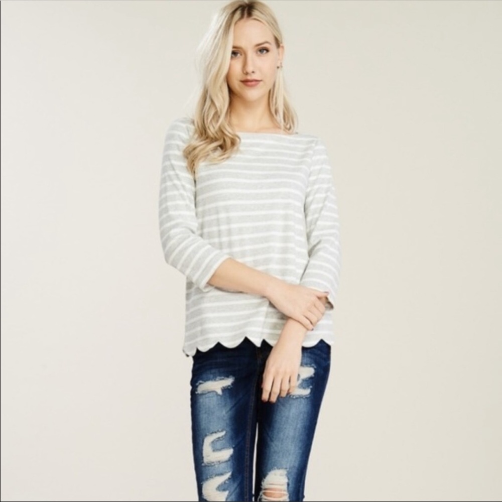 Crescent Scalloped Striped 3/4 Sleeve Top